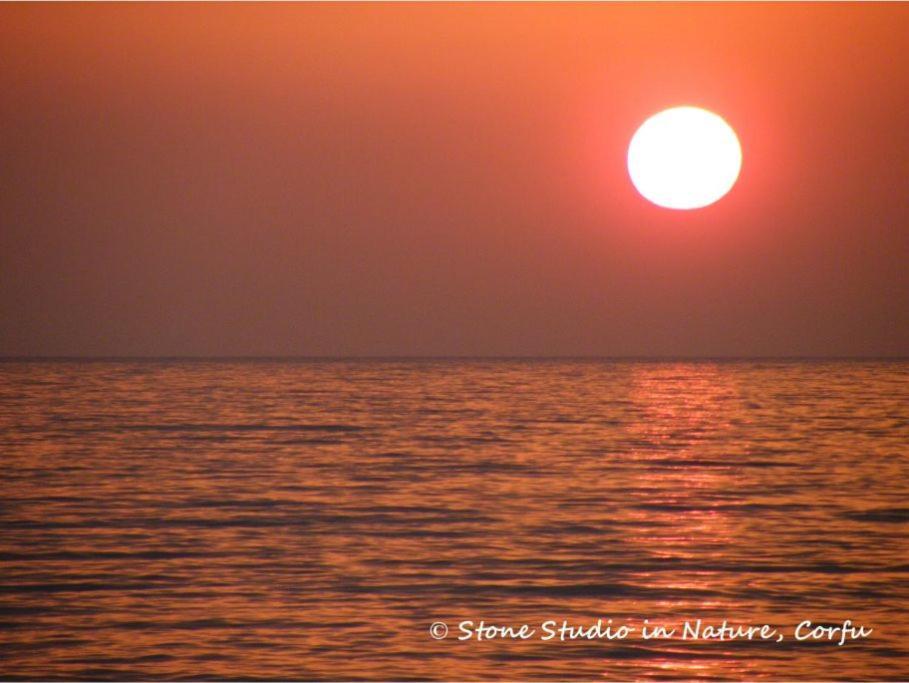 Stone Studio In Nature With View To Corfu Town! Evropouloi Εξωτερικό φωτογραφία